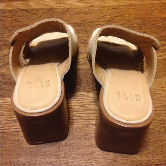 Nine West - Picture 4 of 4